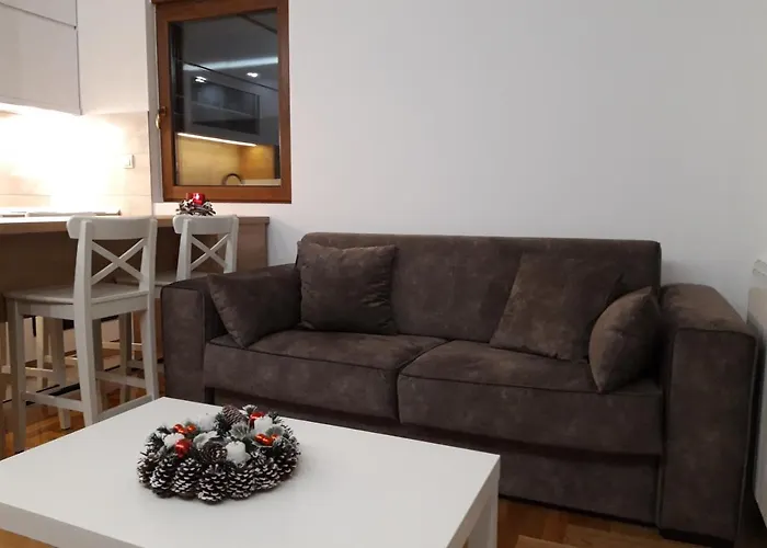 Dmitrov アパート ズラティボール